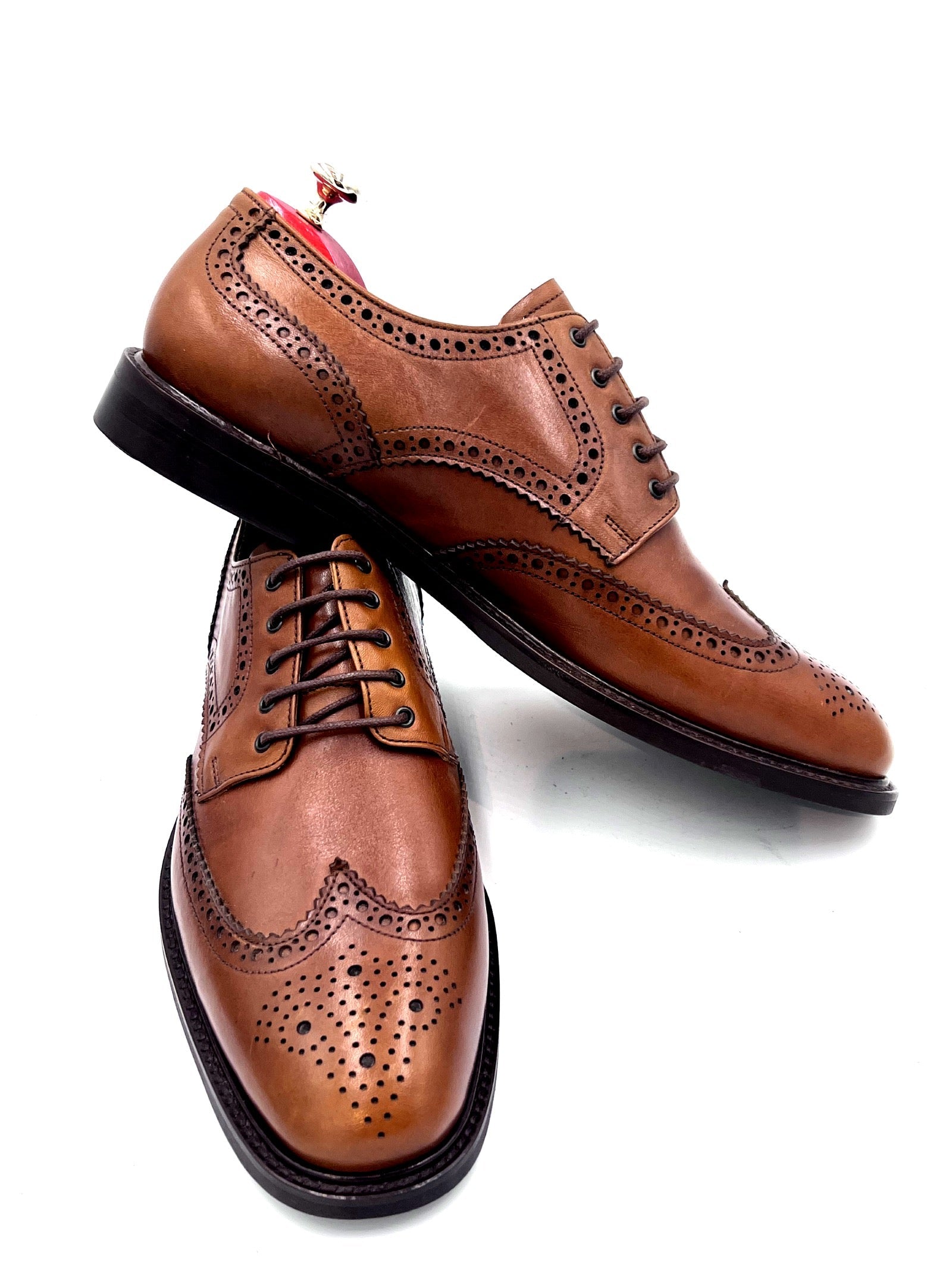 Oscar William Full Brogue Dress Shoes – Dainite Rubber Sole