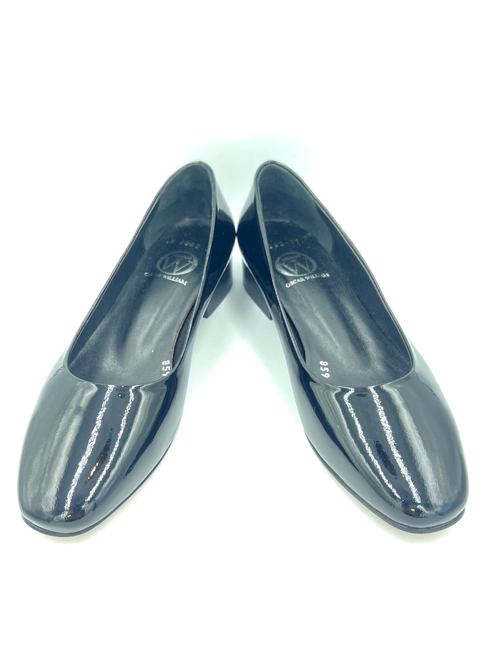 Oscar William Wholecut Pumps – High Shine Black